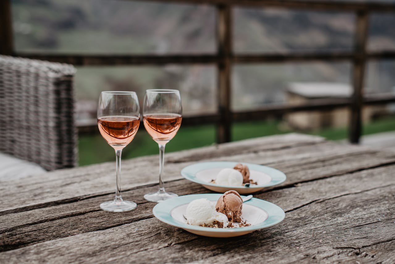 Ideias de Encontros em Casa para Datas Especiais